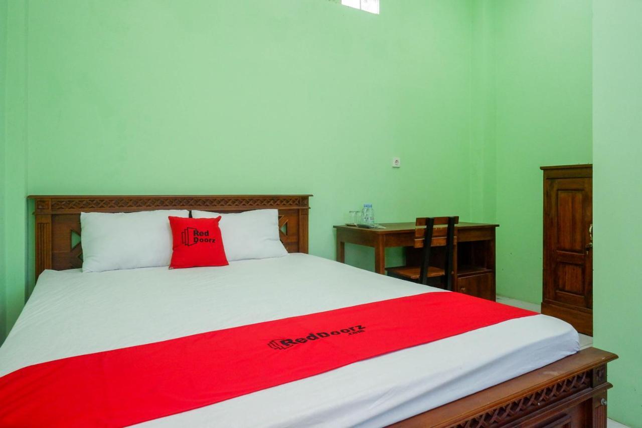 Reddoorz Syariah Near Monumen Jogja Kembali Hotel Kejayan Eksteriør billede